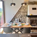 Tatrydom Apartament Loft z kominkiem